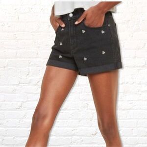 Women Old Navy Black Embroidered Daisies Boyfriend Shorts Size 16